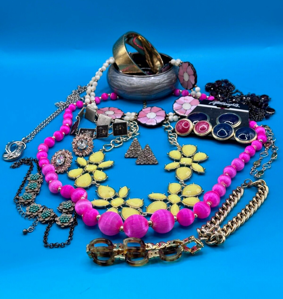 Jewelry Lot Wearable Sellable 15 Mixed Pieces Various Colors Vintage to New