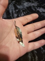 Vintage Gold Tone Brooch Leaf Feather White Bead Prong Ornate Jewelry Costume