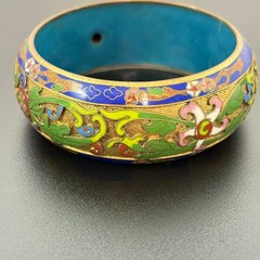 Vintage Womens Bangle Bracelet 2.5in Multicolor Cloisonne Enamel Floral Jewelry