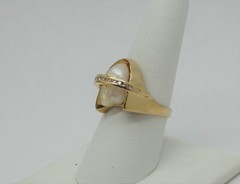 Modern Space Age Solid Gold Ring w/ Mississippi River Pearl & Band of Diamonds