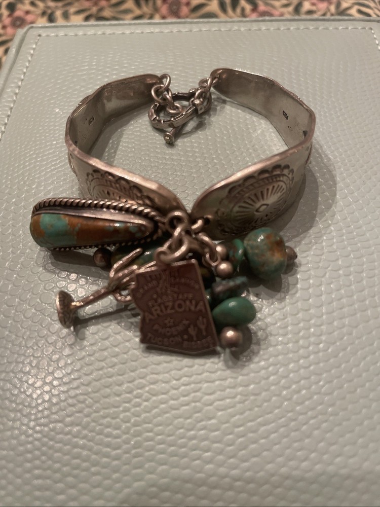 Turquoise Vintage Sterling Silver Charm Native American 925 Bracelet AZ Cactus