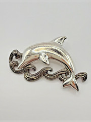 Vintage silver-plated DOLPHIN brooch W/ Textured Pewter Tone Waves EUC