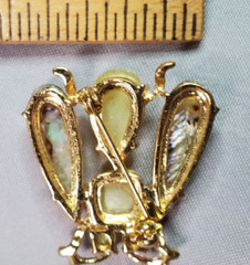Bug Fly Bee Wasp Pin Insect Goldtone Faux Abalone Costume Fashion Estate 1.25 in