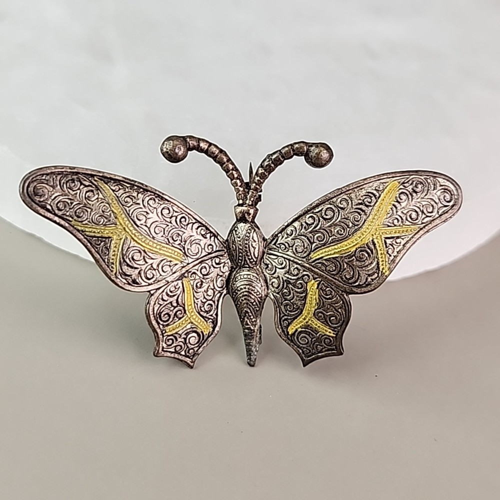 Vintage Butterfly Brooch Spain Textured Silver Tone Faux Damascene 3D Pin 2 5/8″