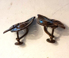 Vintage Copper Leaf Earrrings MCM Screw Back Leaves Cut Out Design no brand mark