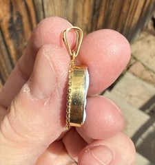 18k Gold Blue Agate Cameo Pendant Made In Italy
