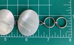 Vintage Carved Oval Link Carved Mother Of Pearl 7-7.5″ Bracelet Toggle