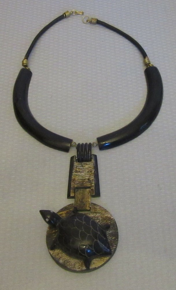 vintage Carved Horn Turtle Pendant Necklace Boho Tribal Wood Leather Brass 20″