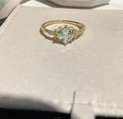 🌸Elegant Vintage or Antique Style Princess Cut Petite Cz Diamond band