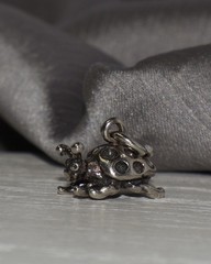 Vintage Ladybug Sterling Silver Charm 2.23G / 0.5in