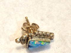 VINTAGE PIERCED EARRINGS~SILVER TONE/BLUE Multicolor Faux STONE – .25 x .50 in