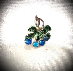 Vintage MMA Sterling Silver 925 Pair Grape Berry Cluster Earrings 5g