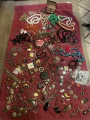 Lot Vintage Costume Jewelry Modern Mixed Wear Craft Resell Necklace Earrings Etc