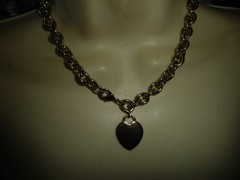 “G” SIGNED PENDANT ON HEAVY GOLD TONE LINK CHAIN COLLAR NECKLACE #1/19