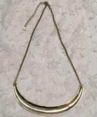 Vintage Banana Republic Chain Necklace Gold Tone Curved Bar Statement Mod