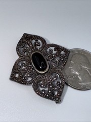 VINTAGE STERLING SILVER AND BLACK ONYX PIN BROOCH