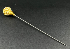 Vintage Hat Stick Pin Gold Tone Faux Seed Pearl Cluster Studded Head 4.25″