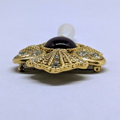 JEFF LIEB Vintage Brooch Pin Glass Rhinestones Cabochon Faux Pearl Purple