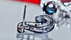 18k white gold 2.69ct natural, treated sapphire natural diamond earrings 5.78gr