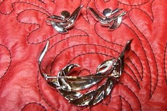 Vintage JOMAZ Rhinestone Rhodium Plated Brooch & Earrings