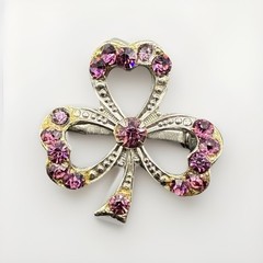 Vintage Brooch Pin Clover Silver Tone Purple Rhinestone J110
