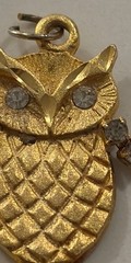 Vintage Textured Gold Tone Metal Articulate Rhinestone Owl Bird Pendant