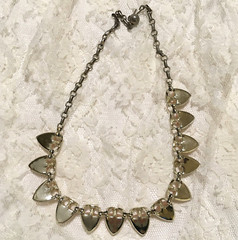 Vintage Pink Moon Glow Necklace Thermoset Silver Tone Retro Statement Chain