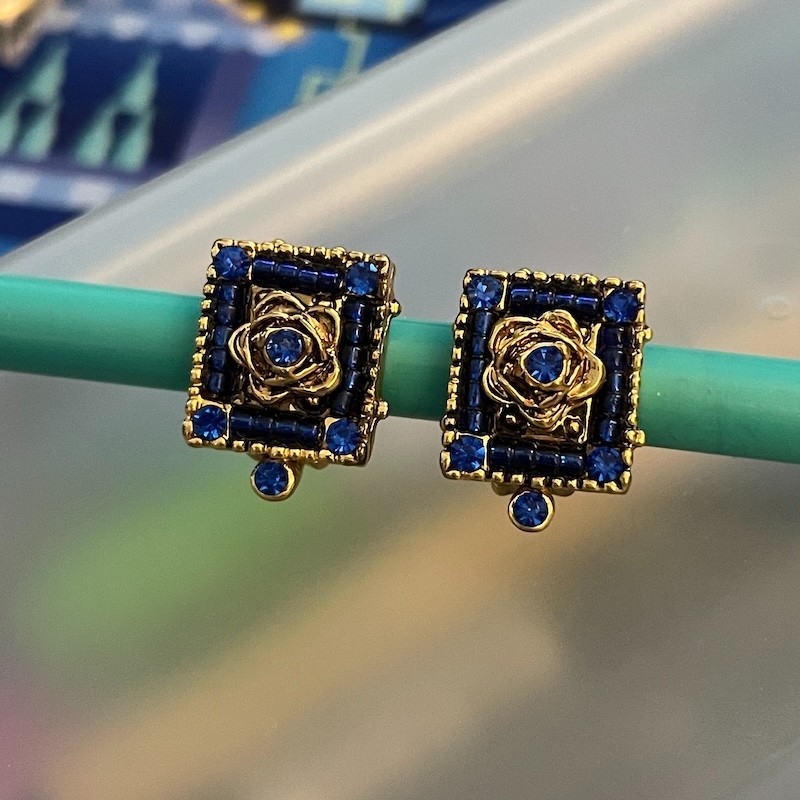 Vintage Blue and Gold Beaded Clip-On Earrings – Flower with Blue Beads and Gems
