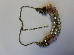 Vintage Avon NRT pearly gold tone necklace 21”