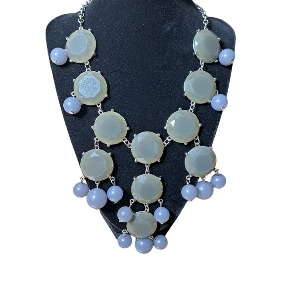 Vintage Women’s Bubble Style Necklace Olive Green & Gra,y Silver Tone 16 inches