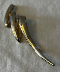 Gold Tone Vintage ZigZag Squiggle 3.5 in Brooch Pin with Locking Safety Catch