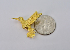 VINTAGE 18K Yellow Gold HUMMINGBIRD Brooch With Accents Diamond Lot 4