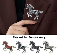 Vintage Red Crystal Horse Brooch Pin Antique Gold Tone Rhinestone Animal Jewelry