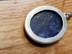 VINTAGE COLLECTABLE *STERLING SILVER 925* GENUINE STONE PENDANT 1.75″-LAPIS