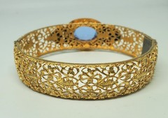 Gorgeous Early 1900s Taille D’Epargne Light Lilac Glass Stone Bracelet