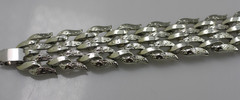 Vintage retro wide leafy links silver tone links chain bracelet 7″ Coro Pegasus