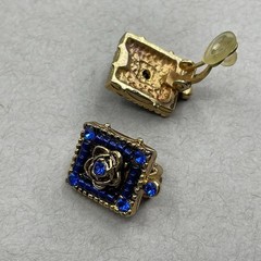 Vintage Blue and Gold Beaded Clip-On Earrings – Flower with Blue Beads and Gems