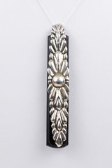 Elegant Danecraft 75mm Black Onyx Bar Pendant w/ Ball & Drop, 18″ Silver Chain