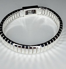 Vintage Two Tone Stretch Bracelet Purple Glass Stone Art Deco Revival 6.25 in