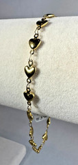 Milor Stainless Steel gold tone charm link hearts charm bracelet 8.5″ 5.50g