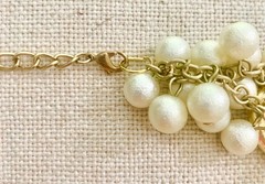 Vtg Chunky Gold Tone Hammered Link Faux Pearl Cluster Statement Collar Necklace