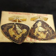 Damascene 24k Gold Triangle Cufflinks Bullet Back Vintage Art Toledo Spain