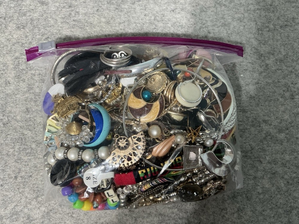 2 LB Mixed jewelry craft Lot 2, Beads CZ Crystals Chains Findings Repair Harvest