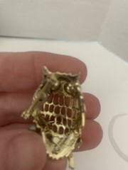 Vintage Gerry’s Gold Tone Green Rhinestone Owl Brooch Pin Costume Jewelry