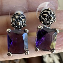 Vintage Pierced Dangle Earrings 1 Inch Purple Amethyst Glass Silver Gold Floral