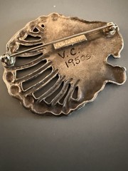 Vintage The Metropolitan Museum Of Art Lion Repro Brooch Signed Silver Plated 2”