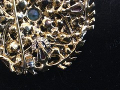 Vintage Holly Craft Fruit Salad Brooch And Clip Hoops
