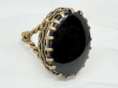 Vintage Brass Signed West Germany Black Glass 1″ Oval Inset Costume Ring