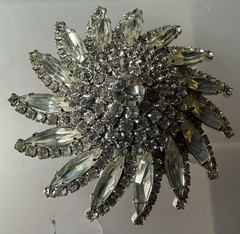 Vintage 1950s Starburst Clear Rhinestone Brooch Pin Silver Tone