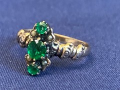 Antique Gold Filled Ring 2.09g Jewelry Size 6.75 Band Green & White Stones *READ